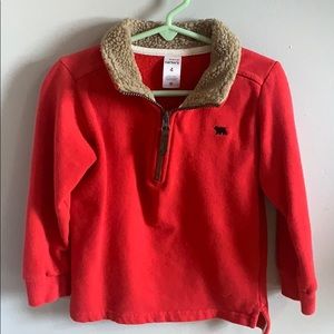 Half zip sweatshirt